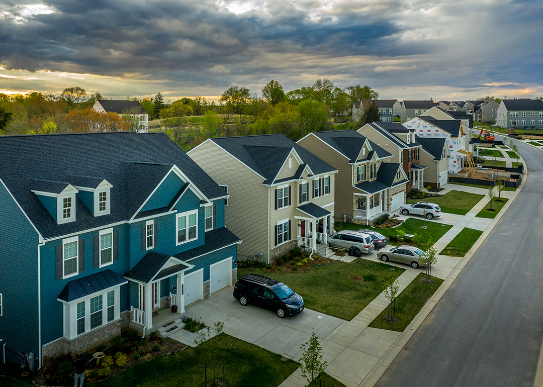 US housing loans rose to $252,505 in 2024