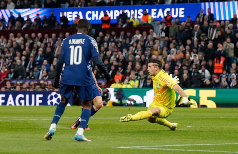 Martinez and Sablim took control of the second PSG before giving tielemans