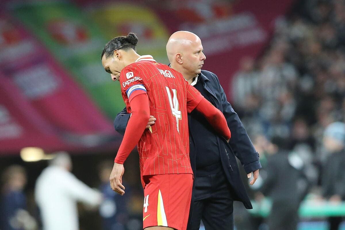 Which managers won the English Premier League in the first season? Elit Club Arn are in charge of Liverpool Which managers won the English Premier League in the first season? Elit Club Arn are in charge of Liverpool