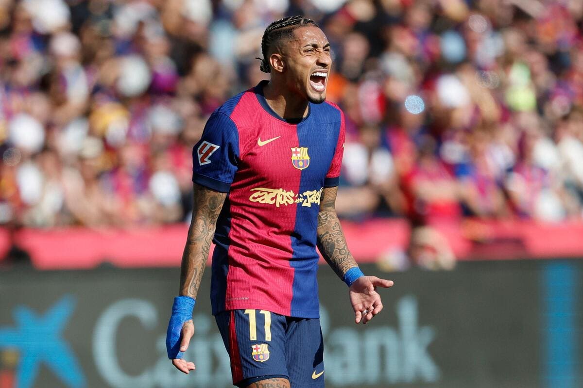 Rafina signs one year extending Barcelona